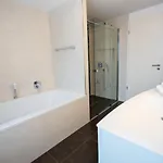 Lejlighed Hochwertiges / 120m² / Dachterrasse / Parking *
