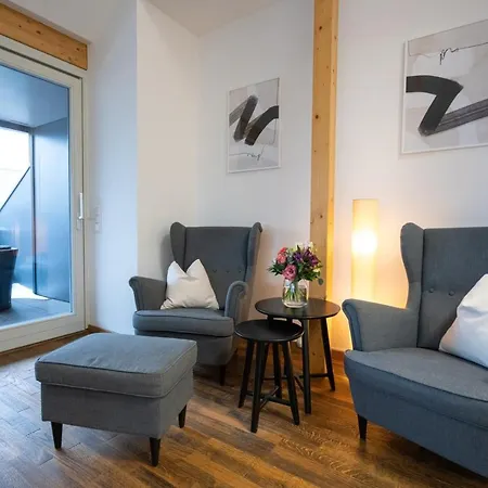 公寓 Hochwertiges / 120m² / Dachterrasse / Parking *