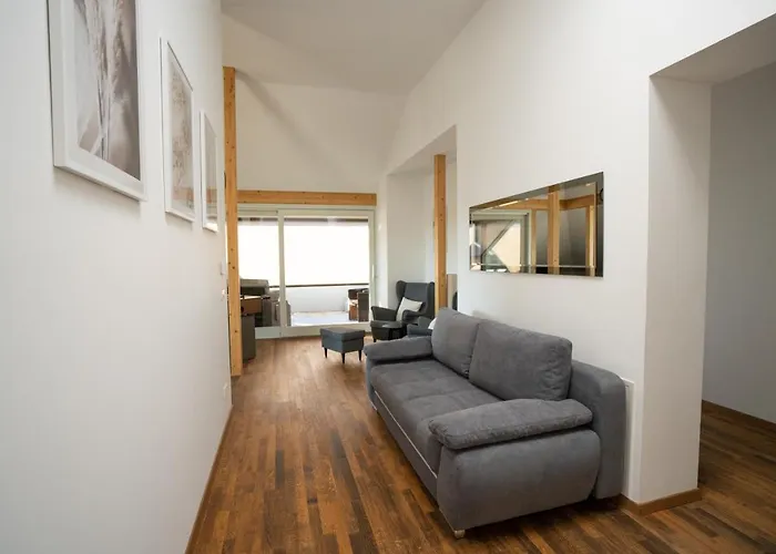 Hochwertiges / 120m² / Dachterrasse / Parking * Drezda