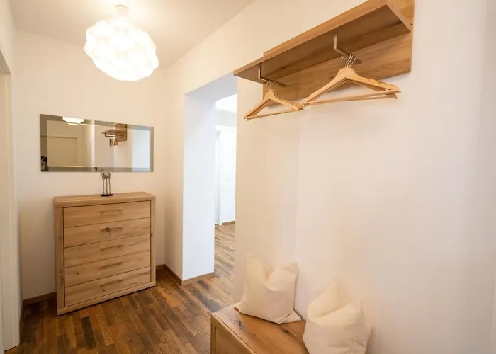 Hochwertiges / 120m² / Dachterrasse / Parking