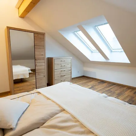 Hochwertiges / 120m² / Dachterrasse / Parking *