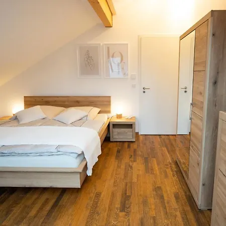 Hochwertiges / 120m² / Dachterrasse / Parking Apartamento *