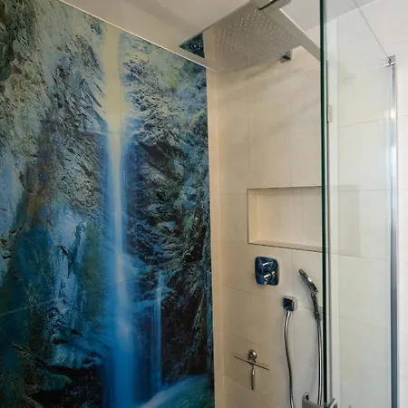 Hochwertiges / 120m² / Dachterrasse / Parking Apartamento