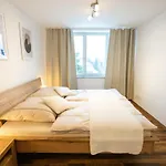 Hochwertiges / 120m² / Dachterrasse / Parking دريسدن