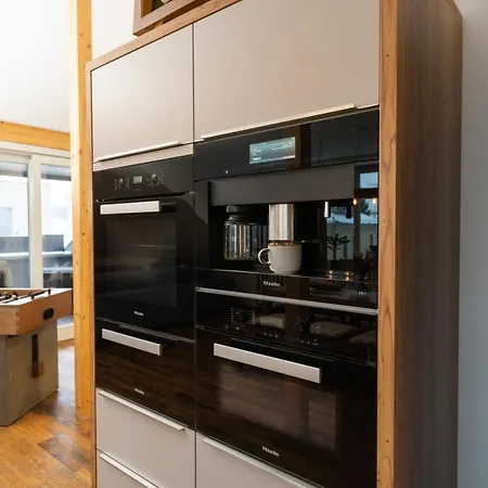 Hochwertiges / 120m² / Dachterrasse / Parking