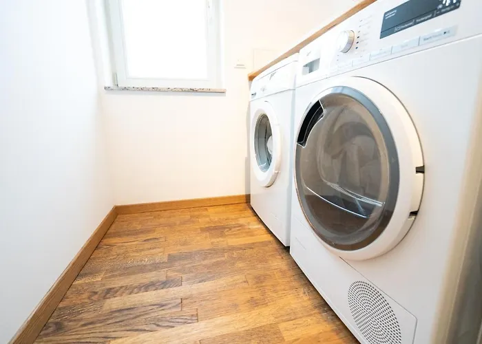 Hochwertiges / 120m² / Dachterrasse / Parking Апартаменты