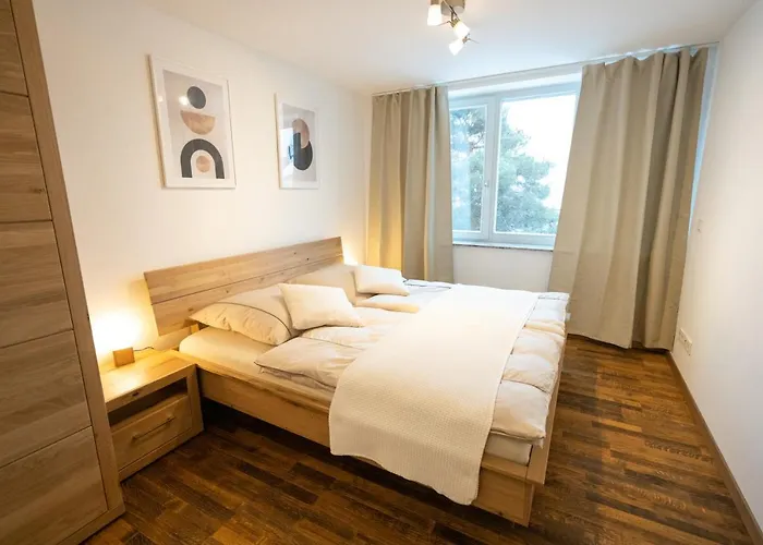 Hochwertiges / 120m² / Dachterrasse / Parking Апартаменты Дрезден