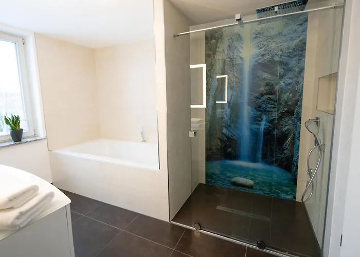 Hochwertiges / 120m² / Dachterrasse / Parking